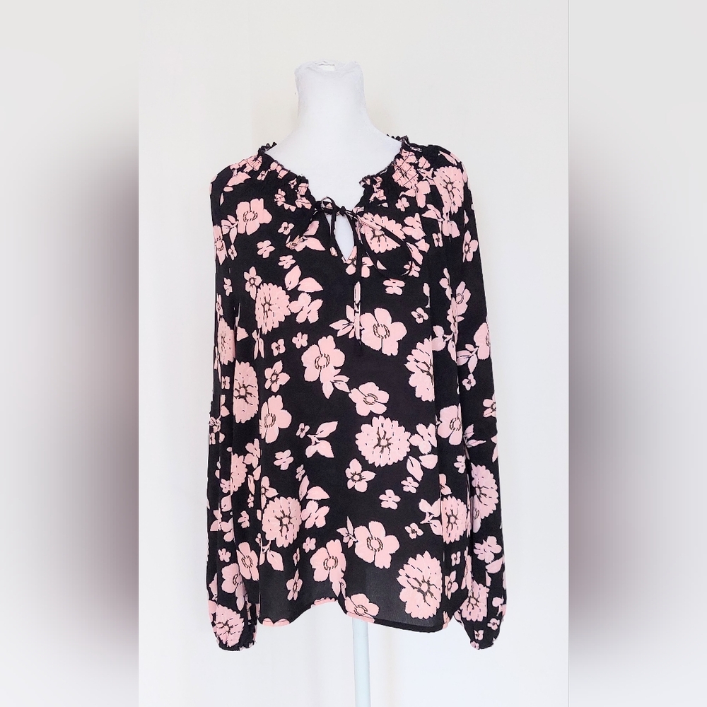 Social Standard by Sanctuary Long Sleeve Floral Peasant Blouse Size Medium